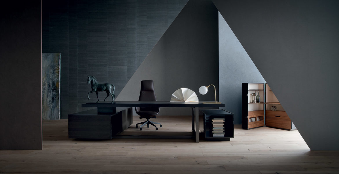 Poltrona Frau Jobs desk